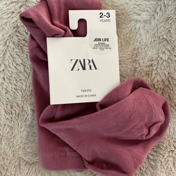 Zara Other - 💙5/$25💙Zara Footed Tights 2-3Y NWT